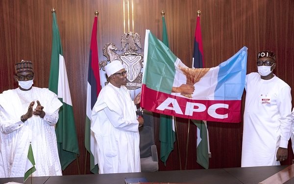 BREAKING: Buhari meets Edo Gov candidate Ize-Iyamu