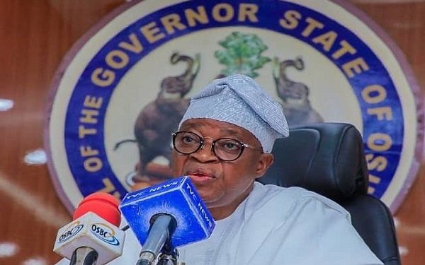 BREAKING: Governor Adegboyega Oyetola Gives Looters 72-hour To Return Loot Or... #looting