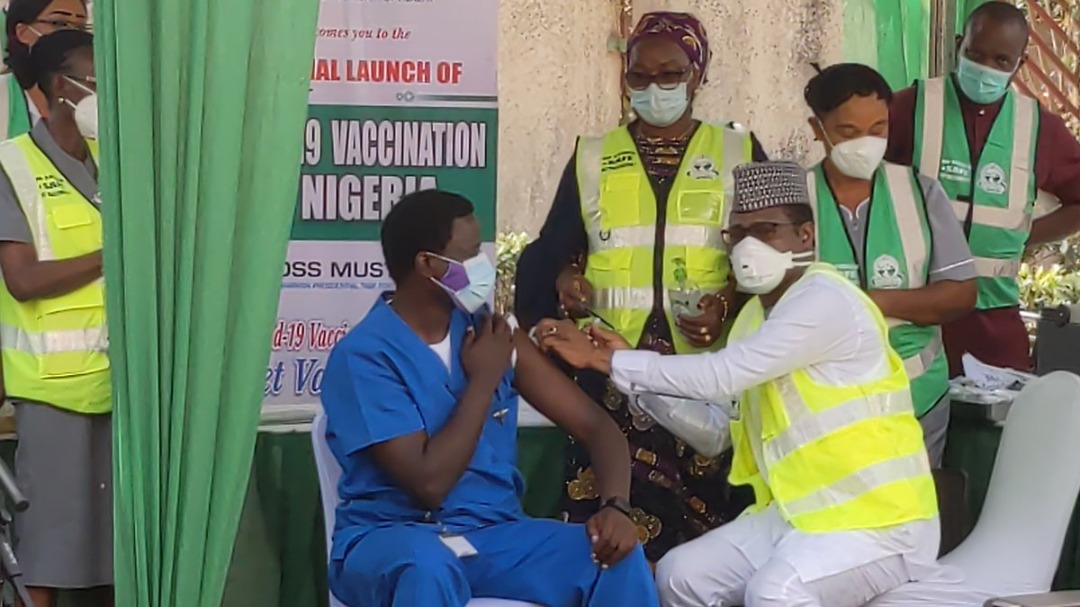 BREAKING: Ngong Cyprian Receives 1st Dose Of Covid-19 Vaccine In Nigeria [VIDEOS]