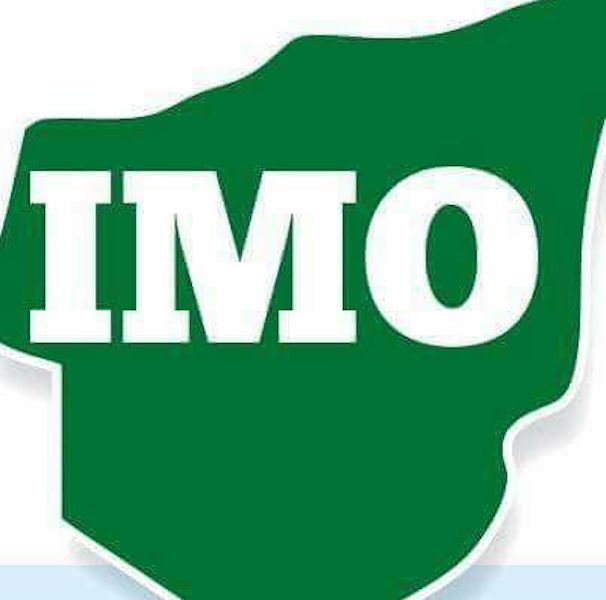 BREAKING: Panic As Gunmen Attack Imo Police Station, Release Suspects
