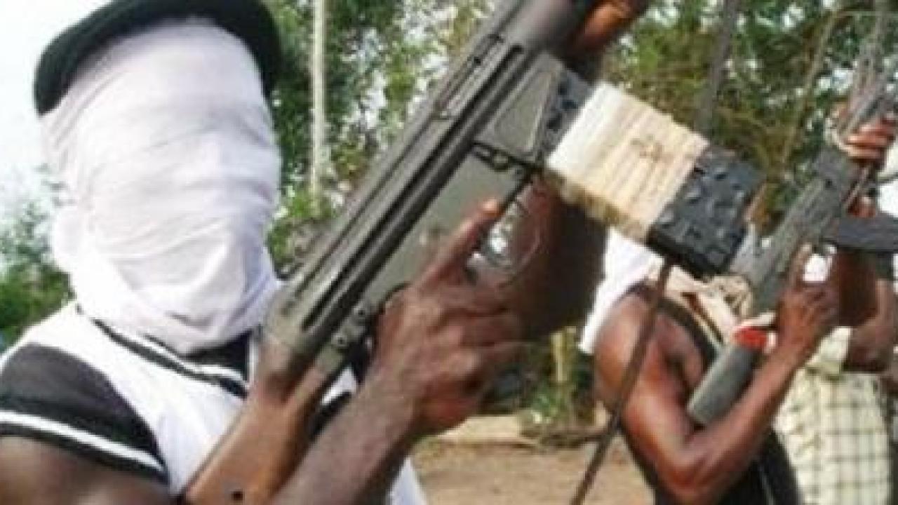 BREAKING: Panic As Gunmen Allegedly Attack Police Station In Anambra, Set INEC Office Ablaze