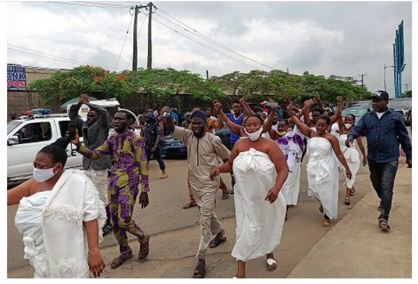 BREAKING: Despite Police Order, Traditionalists Storm Yoruba Nation Rally